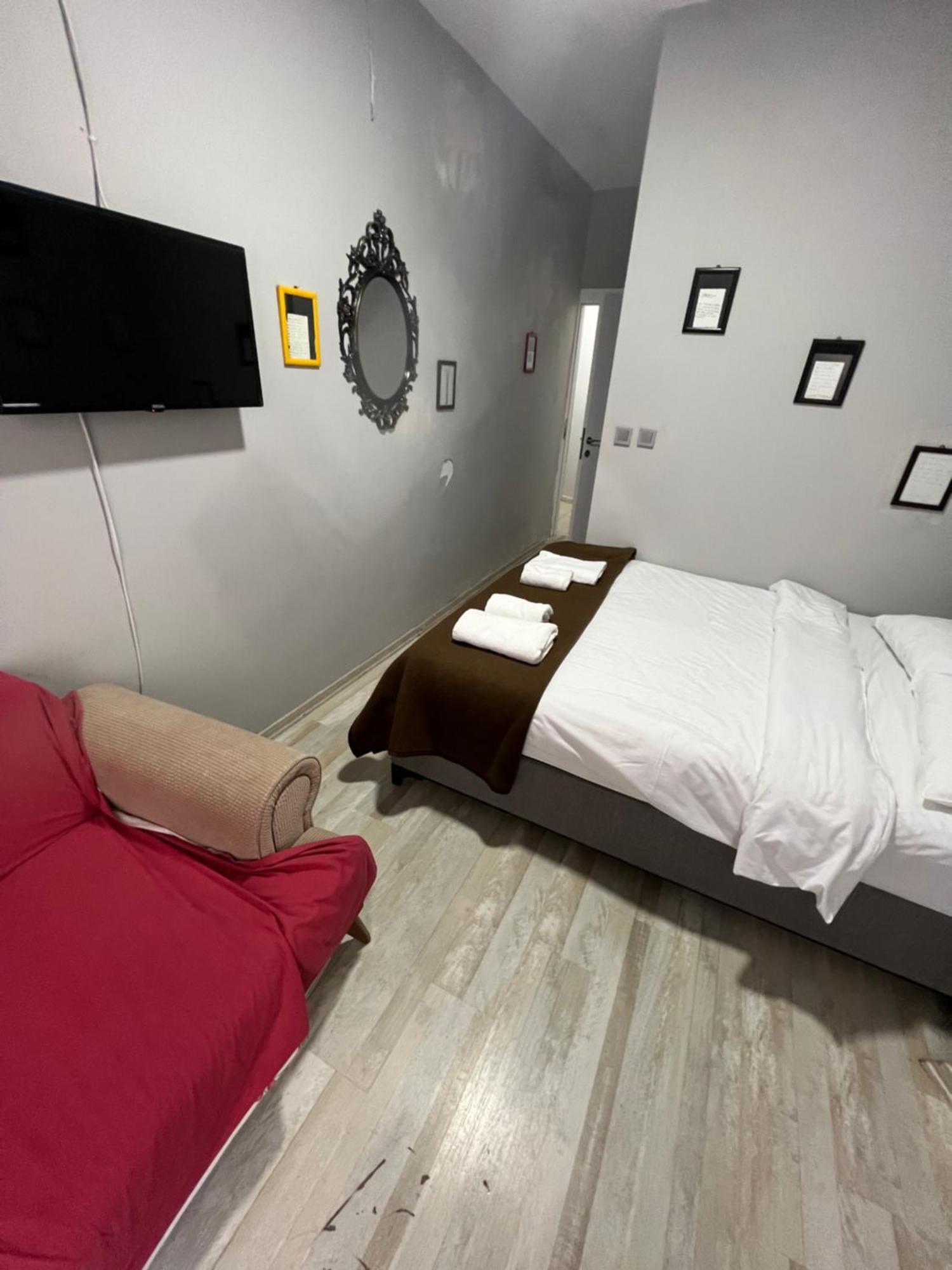 Istiklal Hostel Provincia di Istanbul Esterno foto
